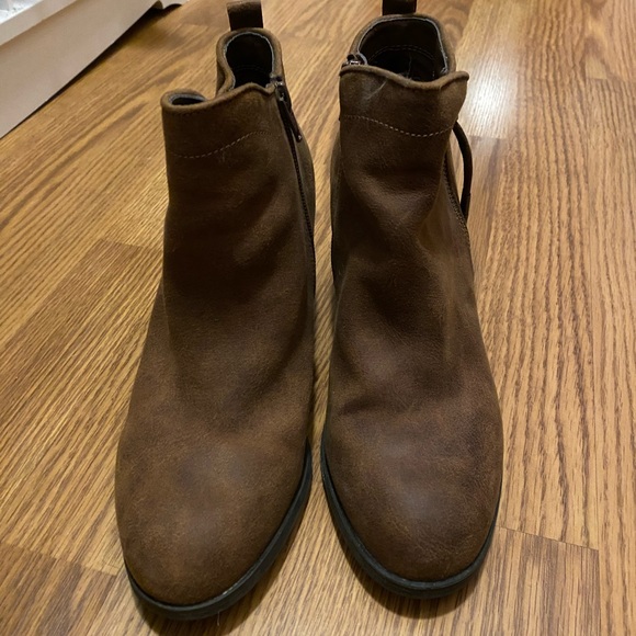 Report booties - Picture 3 of 7